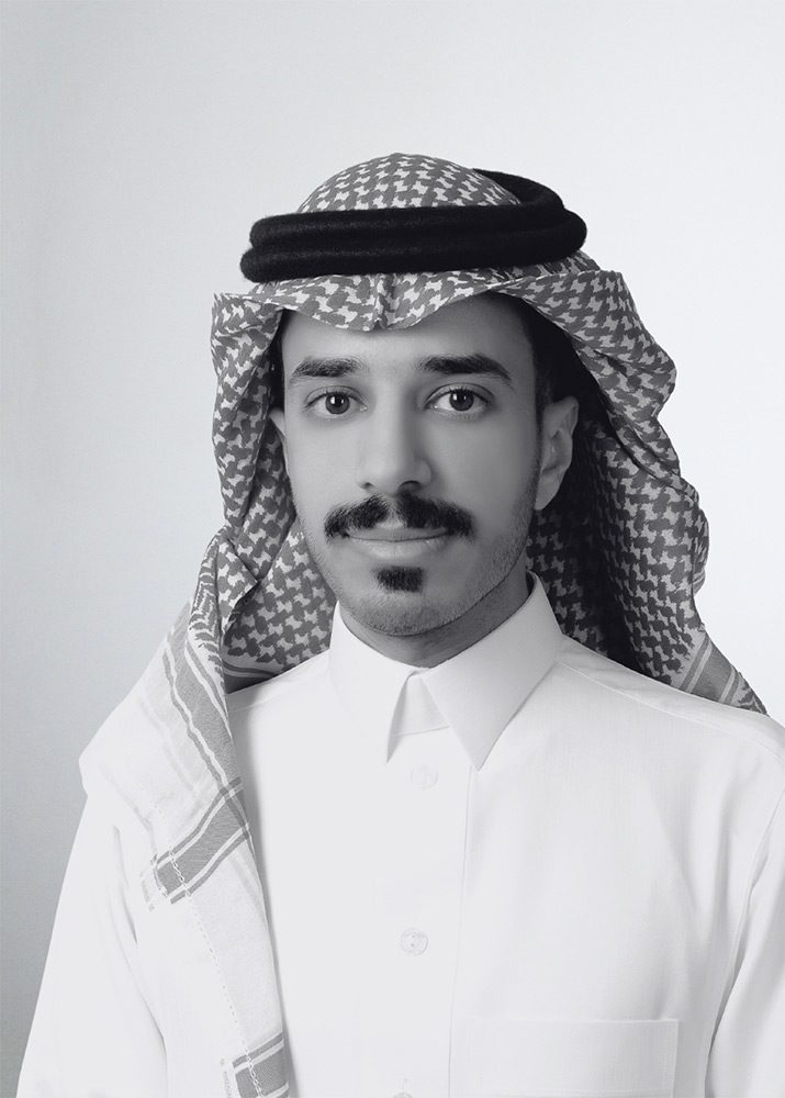 Ahmed Alanaz, Sales Administrator