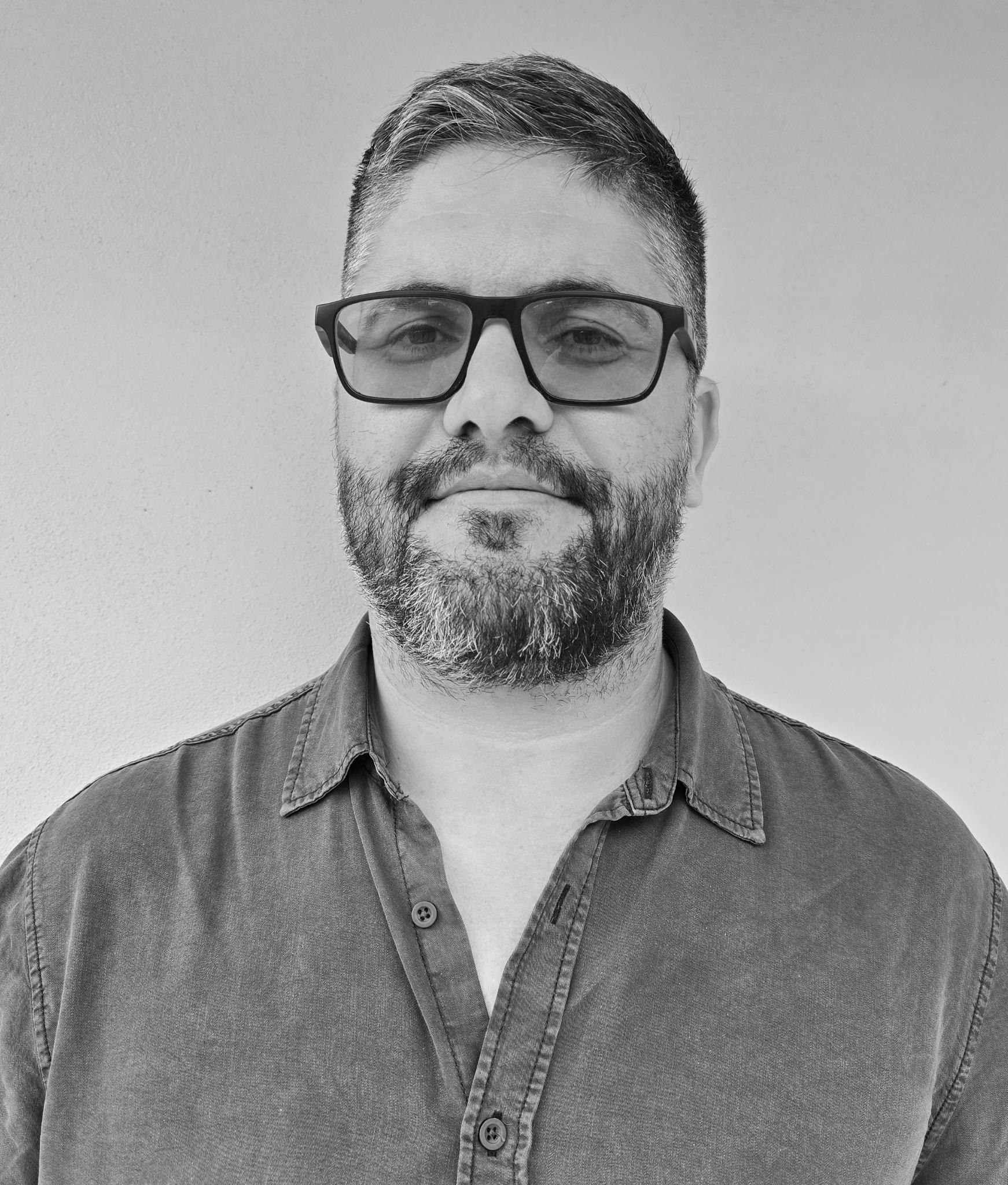 Ulsi Tota, Associate Archaeologist